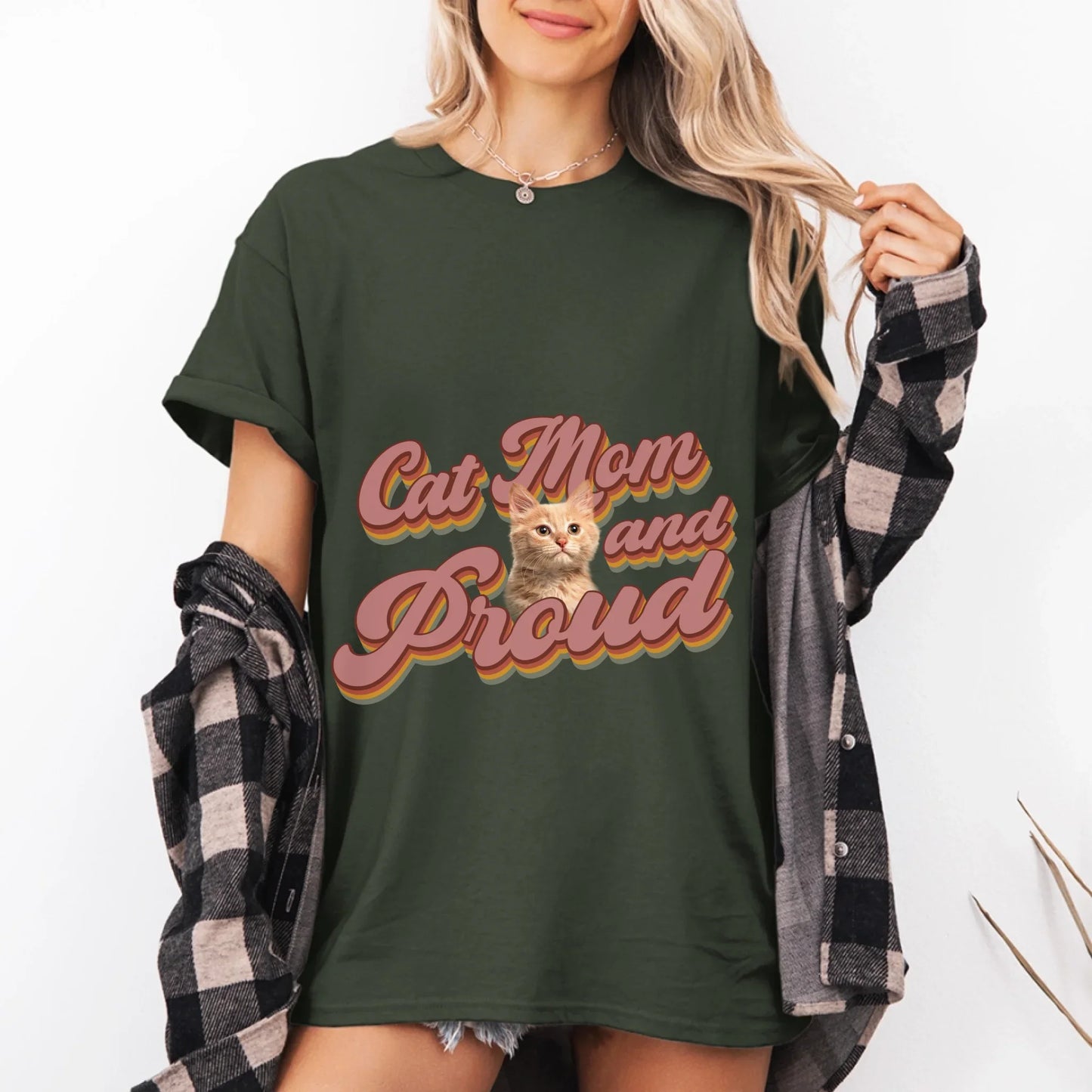 Pet Mom and Proud T-shirt